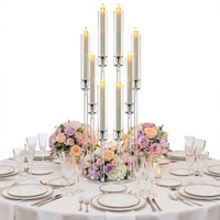 Candélabre LED moderne en acrylique transparent à 5 bras pour centre de table de mariage