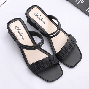 <span class=keywords><strong>Sandalias</strong></span> planas informales nuevas <span class=keywords><strong>sandalias</strong></span> <span class=keywords><strong>baratas</strong></span> al por mayor <span class=keywords><strong>cuña</strong></span> OEM zapatos planos diseñador mujeres PVC verano logotipo personalizado al aire libre - Product Image 6