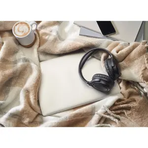 Manta QUET de mohair reciclado, merchandising sostenible - Product Image 3