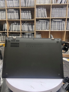 Portátil <span class=keywords><strong>Lenovo</strong></span> X1 Carbon 2015 Reacondicionado en Oferta, <span class=keywords><strong>Intel</strong></span> <span class=keywords><strong>I5</strong></span> Hexa <span class=keywords><strong>Core</strong></span>, Pantalla de 14 Pulgadas, SSD, 8GB de RAM, Windows 10, para Uso Educativo - Product Image 5