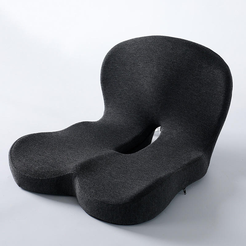 Coussin noir HAUT