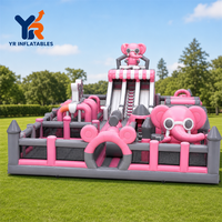 Château gonflable à thème sportif YR avec toboggan pour activités scolaires, location commerciale pour fêtes et divertissements en parc d'attractions