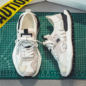 Zapatos Deportivos de Malla Transpirable para Hombre Putian, Color Verde Blanco, Talla 42, Estilo Casual para Caminar - Product Image 3