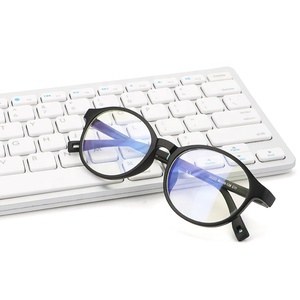 Vente en gros de lunettes anti-lumière bleue pour enfants, différents styles disponibles, filtre bloquant la lumière bleue, lunettes de protection pour ordinateur, anti-lumière bleue - Product Image 1