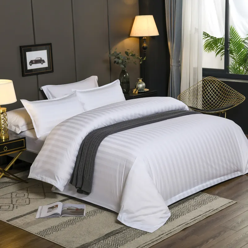 Custom Hotel Bedding Four Sets Cotton Flat Sheet Quilt Cover Bed Linen With Pillow Case Stripe Bed Cover