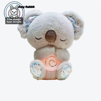 Nouveau 2026 Koala en peluche respirant et lumineux, avec son de ronflement, jouet de compagnie mignon pour bébé, jouet de sommeil, Koala en peluche qui bouge