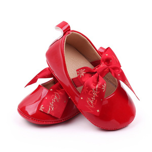 Chaussures de bébé scintillantes en cuir brillant, chaussures de princesse pour bébés, chaussures de Noël pour bébés - Product Image 6