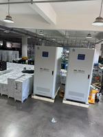 Régulateur de tension triphasé série SBW 300 kVA AVR SVC haute efficacité 98 % bobine entièrement en cuivre entrée 300 V-460 V sortie 380 V/400 V