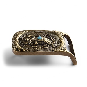 Hebilla de Cinturón Clásica Antigua de Latón con Grabado Personalizado - Product Image 2