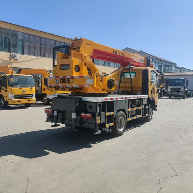 Crawler Cranes HE-143