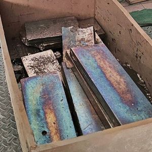 Factory Price Non-Alloy Non-Secondary Secondary 99.99% Bismuth <b>Ingots</b> - Product Image 2