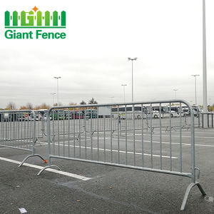 รั้วเหล็กแบบพกพาสำหรับคนเดินเท้า ใช้งานง่าย ดูแลรักษาง่าย โครงชุบสังกะสีแบบจุ่มร้อน สำหรับควบคุมฝูงชน งานคอนเสิร์ต และกั้นจอด<span class=keywords><strong>รถ</strong></span> - Product Image 4