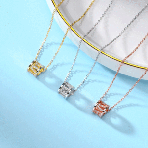 Collana con ciondolo rotondo irregolare cavo, design a vita sottile, delicata catena per clavicola da donna - Product Image 4