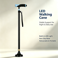 Canne de marche pliable en aluminium avec base quadruple réglable et lumière LED pour personnes âgées, vente en gros