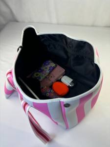 La borsa tote definitiva per tutti i giorni: borsa impermeabile in neoprene per donna, grande con tasche per lavoro, viaggi, spiaggia e palestra - Product Image 1