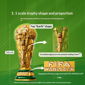 ตัวต่อสร้างสรรค์รูปถ้วยฟุตบอลโลก 2026 ของเล่นเสริมพัฒนาการ DIY ของขวัญตั้งโชว์บนโต๊ะ - Product Image 3