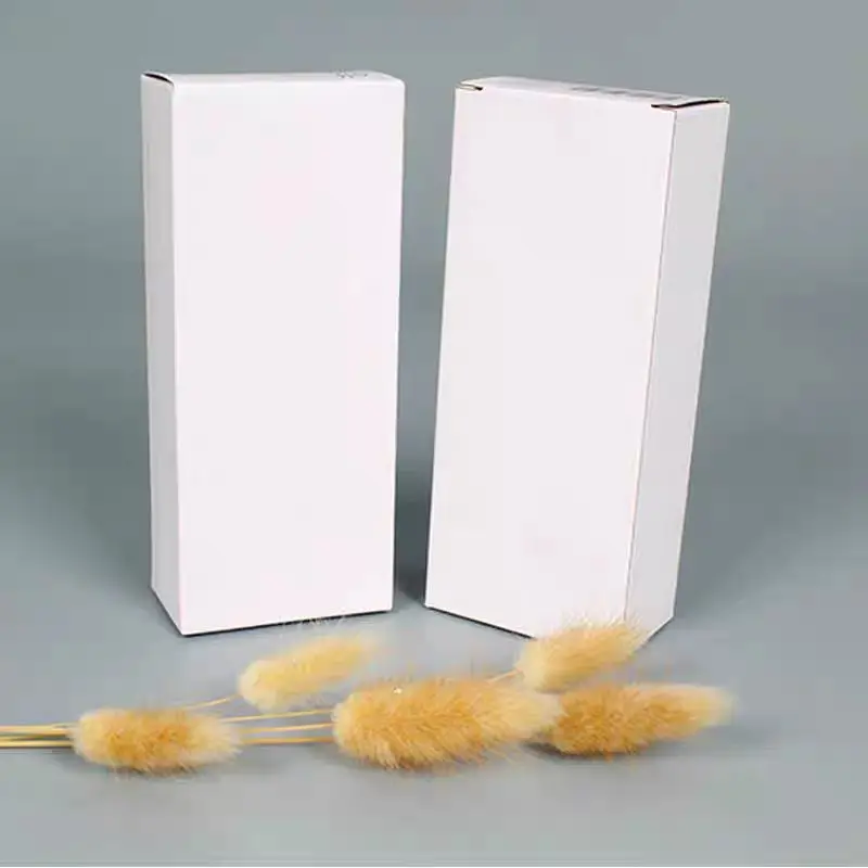 บรรจุภัณฑ์กล่องกระดาษแข็งเปล่าสีขาวพิมพ์โลโก้ที่กำหนดเองสำหรับเครื่องสำอาง