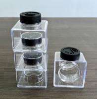 Vente en gros usine : Contenant empilable de 2 oz, pots à paillettes, pots à épices vides en plastique, flacon shaker carré transparent en PE