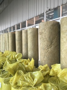 Densité d'isolation de <span class=keywords><strong>tuyau</strong></span> 110kg/m3 d'épaisseur 20mm 30mm 50mm minéral 1 ''2'' 12 ''diamètre laine de roche prix - Product Image 5