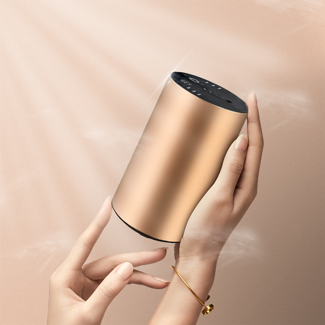 Wholesale Luxury USB Rechargeable 3 Intensity Modes Long Lasting Intelligent Car Aroma Diffuser
