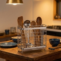 Support de rangement mural ou de comptoir en métal ventilé et durable pour couverts, baguettes et fourchettes, avec égouttoir intégré pour cuisine domestique