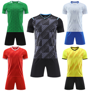 Maillot et Short de Football Style National Européen 2026 – Tenue de Football par Sublimation Personnalisable avec Nom, Numéro et Logo – MOQ 2 Ensembles - Product Image 1