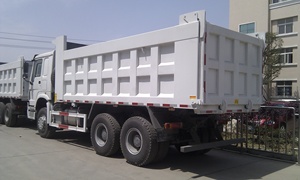 QINGLING ISUZU GIGA VC61 6X4 Camión pesado Nuevo 30 toneladas Camión volquete Dumper Diesel Combustible Freno de aire Dirección izquierda <span class=keywords><strong>en</strong></span> <span class=keywords><strong>venta</strong></span> - Product Image 6