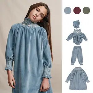 Vestido de terciopelo cálido para niñas, pelele, pantalones, sombrero, trajes de terciopelo, bata de baile, novedad de invierno y otoño