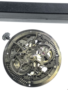 2024 diseño libre <span class=keywords><strong>ETA</strong></span> <span class=keywords><strong>2824</strong></span> movimiento reloj movimiento <span class=keywords><strong>2824</strong></span> piezas de reloj de pulsera para <span class=keywords><strong>2824</strong></span> sw200 movimiento modificar <span class=keywords><strong>2824</strong></span> versión china - Product Image 3