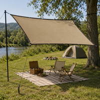 Filet pare-soleil en maille avec bord ourlé et fixation par boucle pour cour, terrasse, pont, camping