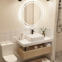 Meuble-lavabo de salle de bain en PVC beige double couche, style hôtel, personnalisé, avec miroir intelligent et vasque, vente en gros