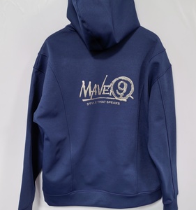 Felpa Oversize da Uomo con Spalle Cadenti, Stampa Floreale Rosa e Slogan Scritto a Mano, Pullover Personalizzato in Tessuto - Product Image 3