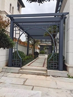 Pergola de jardin résidentiel en alliage d'aluminium thermolaqué blanc, anti-corrosion, moderne et durable pour l'extérieur