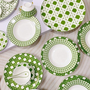 Hot Selling Green 41pcs European Luxury Bone China Fruit Plate and Porcelain Dinner <b>Set</b> - Product Image 3