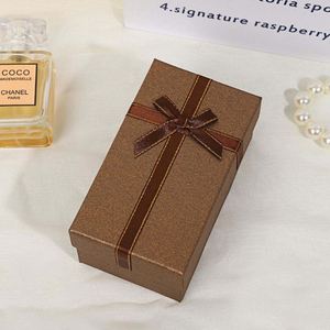 Emballage de carte-cadeau personnalisé de haute qualité pour les entreprises de beauté - Product Image 6