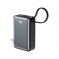 Power Bank Portabel 10000mAh dengan Logo Kustom, Kabel Terpasang, Input dan Output 10W, Output Mini 45W