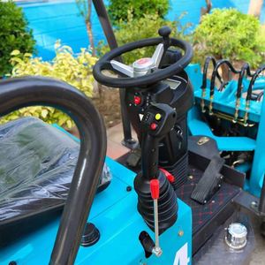 เครื่องสร้างทางวิศวกรรมแบตเตอรี่<span class=keywords><strong>ไฟฟ้า</strong></span>ขนาดเล็กด้านหน้ารถตักดินสนามหญ้าขนาดเล็ก - Product Image 3