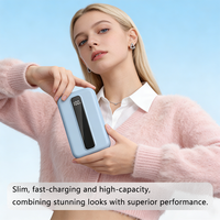 OEM Batterie externe ultra-mince 2-en-1 10000 mAh avec charge rapide PD 20W, ports Type-C intégrés et câble, affichage LED, portable pour téléphone
