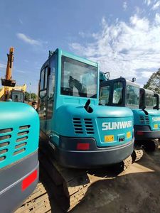 Excavatrice hydraulique d'occasion SUNWARD SWE60E de 6 tonnes, excavatrice SUNWARD SWE60E d'occasion à vendre - Product Image 5