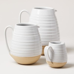 <span class=keywords><strong>Pichet</strong></span> à Lait Vintage Rustique en Céramique Blanche - Product Image 4