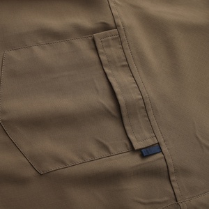 Trung Quốc Bán Buôn Tùy Chỉnh Upf 50 Nhanh Chóng Khô Dài Tay Áo Sọc Nâu Nút 100% Polyester Nút Xuống Câu Cá Áo Sơ Mi Với Túi - Product Image 5