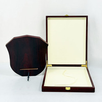 Plaque en bois pliable marron-rouge, plaque vierge dorée, plaque de présentation de certificat en bois MH-T479