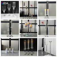 Candélabre moderne en métal noir à 5 bras, porte-bougie haut pour bougies coniques, idéal pour centre de table de mariage, banquets, hôtels, événements et décoration intérieure