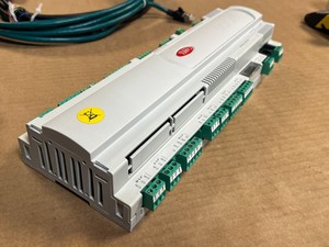 CAREL PCO1000CM0 เทอร์มินัลเซ็นเซอร์อินเทอร์เฟซควบคุม + บอร์ดขยาย PCOE00TLN0 ที่ใช้แล้ว - Product Image 6