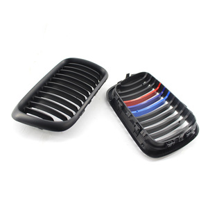 Grille de pare-chocs avant pour E36, noir mat, style M avec bandes bleues et rouges, plastique ABS, neuve pour les séries 3 318i/320i/325i de 1997 à 1999 - Product Image 4