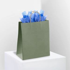 Sac en papier personnalisé en gros, sac en papier cadeau vert avec logo et poignée pour petit produit cadeau - Product Image 3