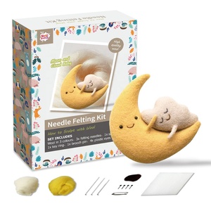 Kit de démarrage DIY OEM pour jouets en laine, kit de feutrage à l'aiguille Lune et Nuage avec outils de feutrage en laine pour artisanat DIY et décoration intérieure - Product Image 1