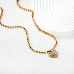 Collar con colgante de corazón de acero inoxidable con circonitas incrustadas, ideal para regalo, joyería de moda. - Product Image 2