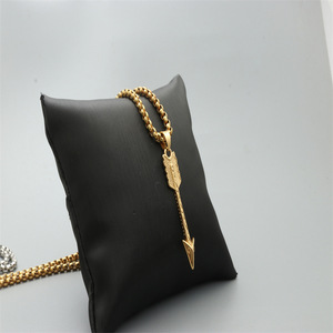 Collier avec pendentif flèche en argent tibétain, bijoux unisexes à la mode, cadeau - Product Image 4