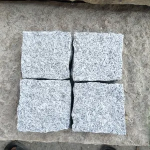 Adoquines antideslizantes flameados de baldosas de piedra de ladrillo de cubo de granito gris blanco para pavimento de área de estacionamiento de entrada de servicio pesado